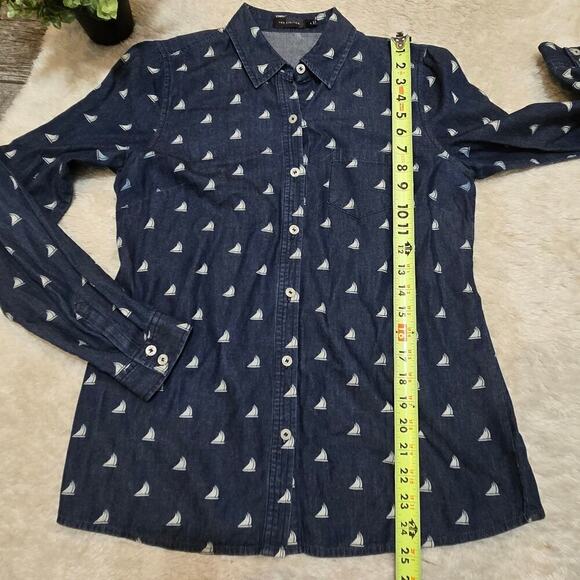 The Limited Blue Chambray Sailboat Button-Up Shirt, Size Small - Picture 4 of 7